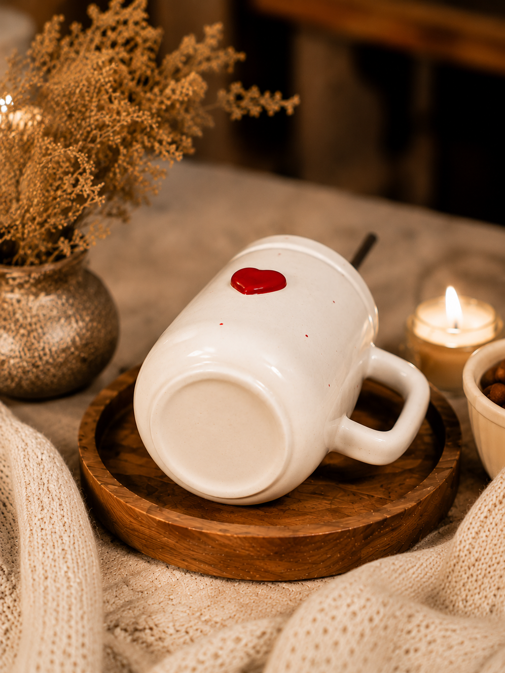 Velvet Heart Sipper With Lid & Reusable Metal Straw